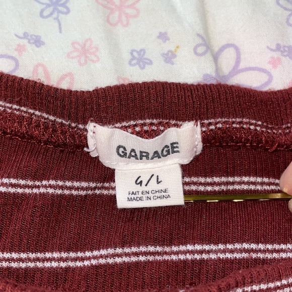 Striped red and white tee - Picture 3 of 3